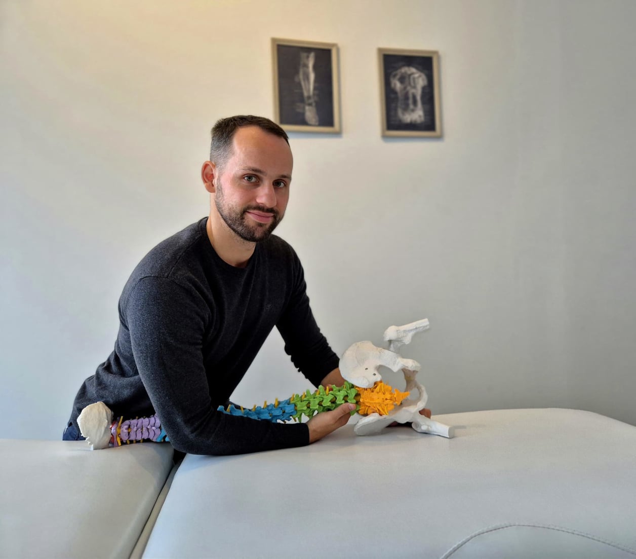 Jakob Essen Portrait Osteopathie Paphos&Pegeia& Coral bay in Zypern